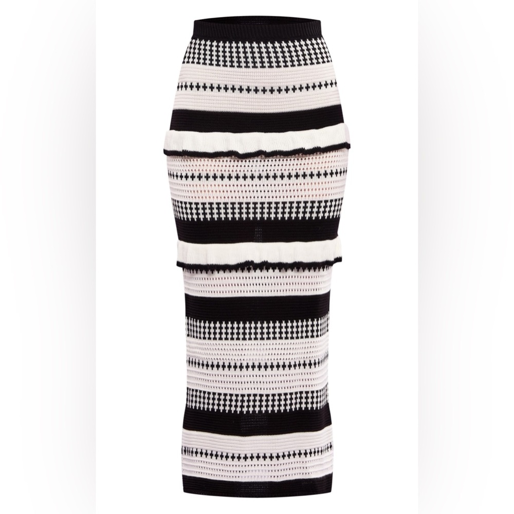 PRETTY LITTLE THINGS MONOCHROME CONTRAST STITCH CROCHET KNIT MIDAXI SKIRT SZ. S